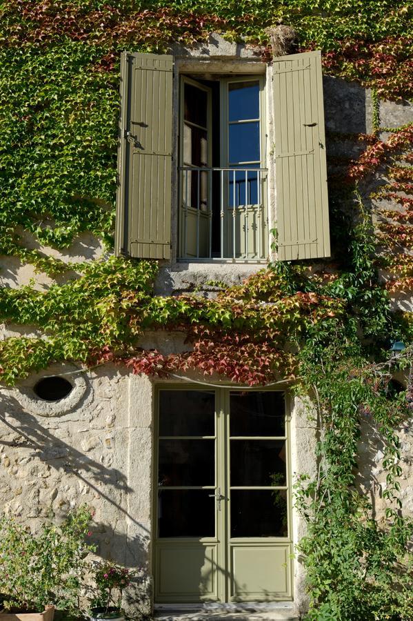 Domaine De Pelican Bed & Breakfast